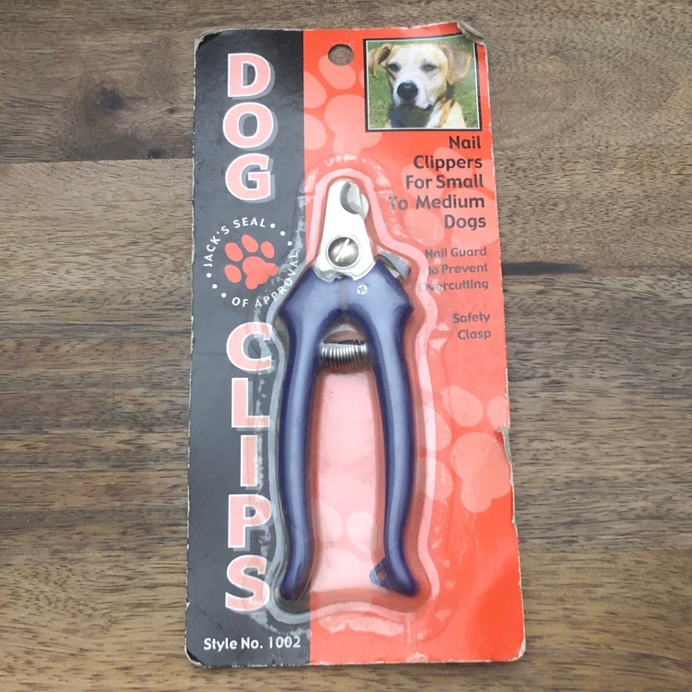 Dog Nail Clippers for Small to Medium Dogs - Purple